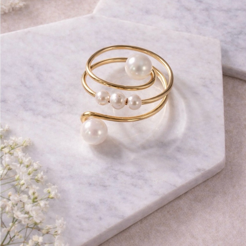 Handmade Pearl Spiral Wire Ring